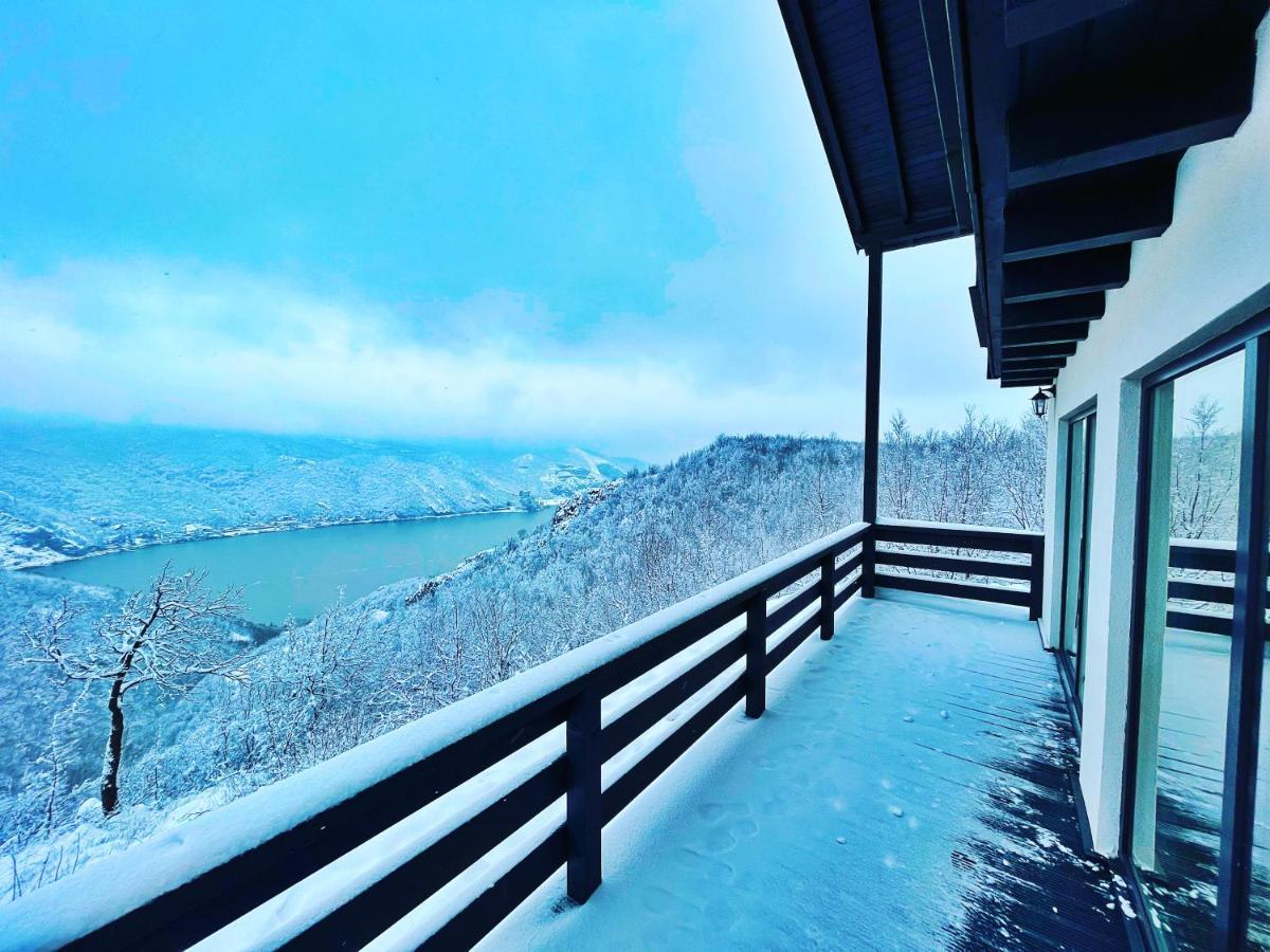 Cabana Priod Coronini Pescari Экстерьер фото
